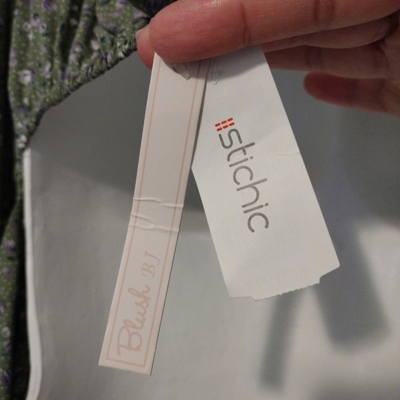 Blush BJ - Floral Sweetheart Back Ties Crop Top - Picture 14 of 15